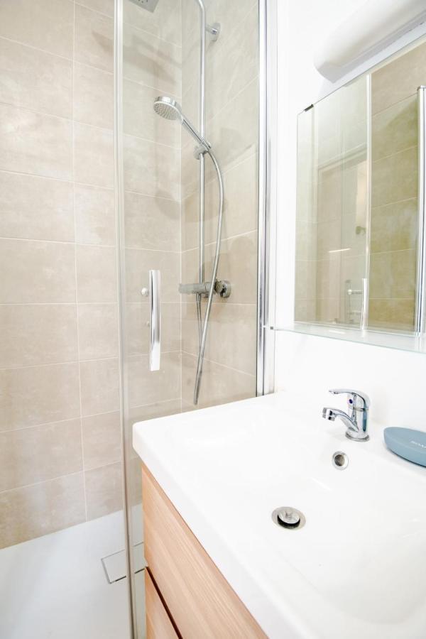 Recent Studio A Deux Pas Du Vieux Tours Apartment Luaran gambar