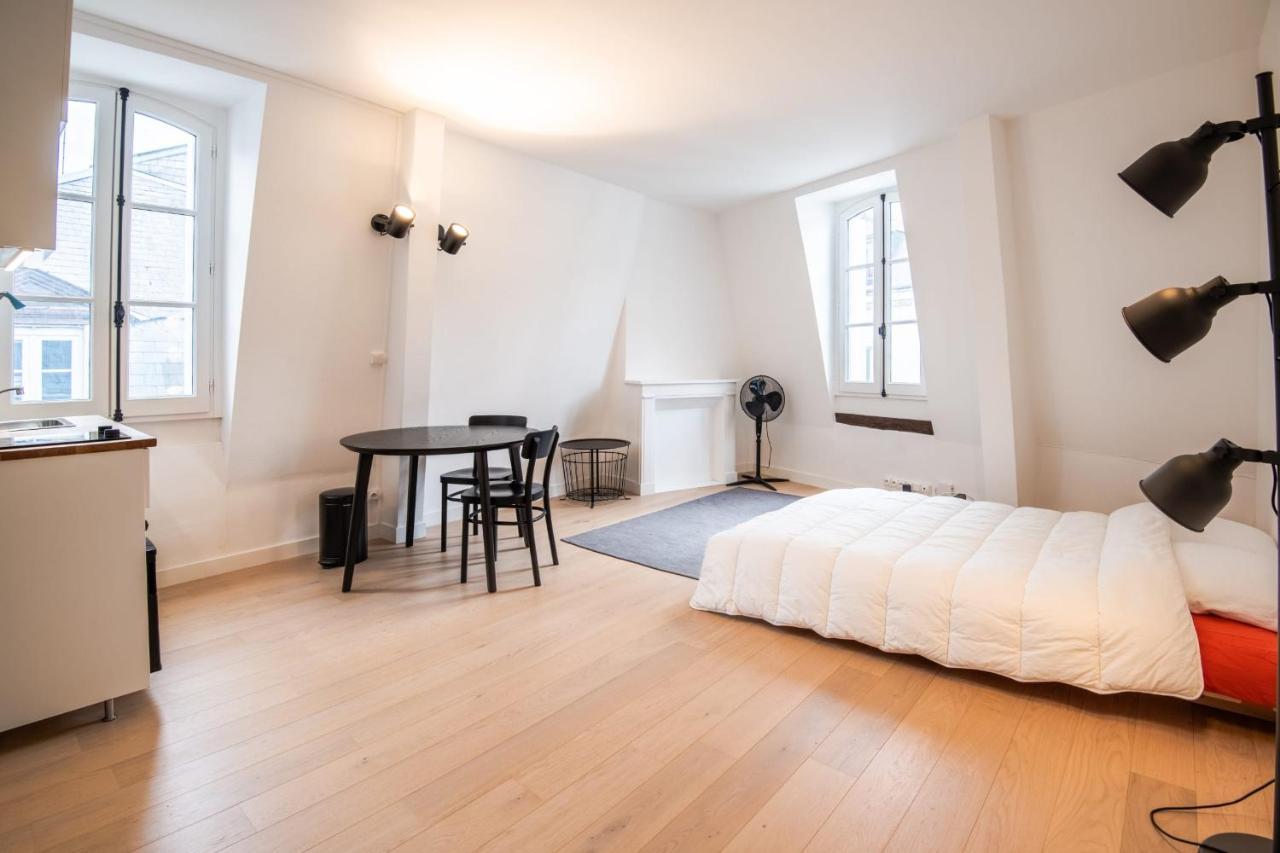 Recent Studio A Deux Pas Du Vieux Tours Apartment Luaran gambar
