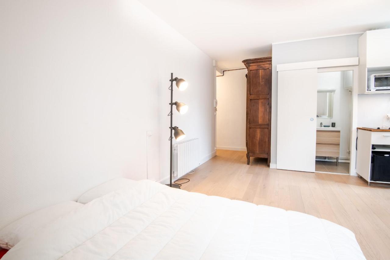 Recent Studio A Deux Pas Du Vieux Tours Apartment Luaran gambar